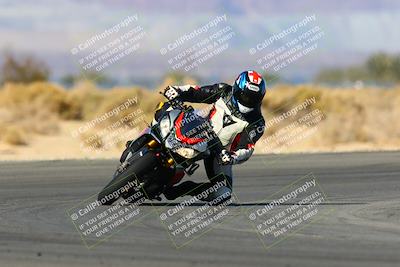 media/Jan-09-2022-SoCal Trackdays (Sun) [[2b1fec8404]]/Turn 16 (11am)/